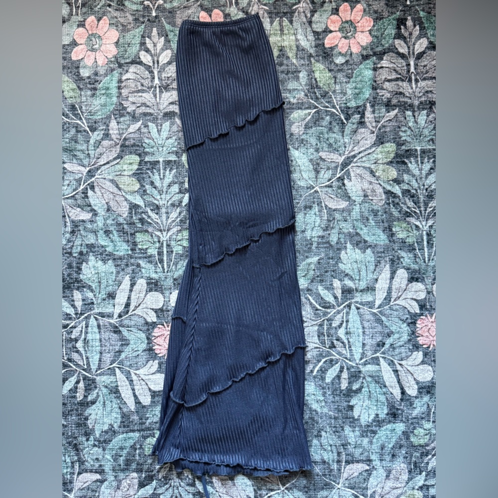 Navy Ribbed Mermaid Skirt